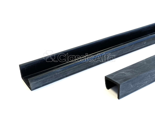 2600-208 PAIR SOFT TOP SIDE SEALS - 2000/2600 SPIDER