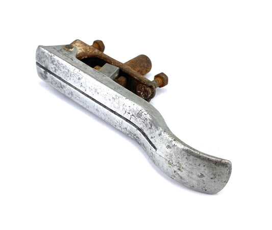 81095 USED BONNET / HOOD RELEASE LEVER