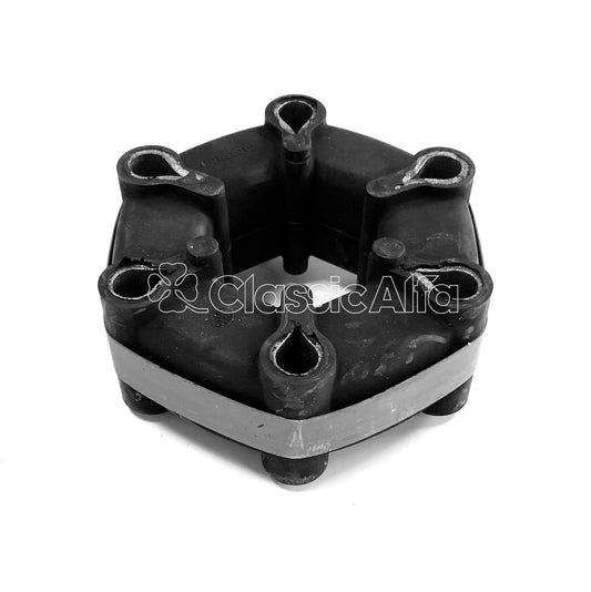 D0088 PROP COUPLING CENTRE 116 & 75 4CYL 1976>