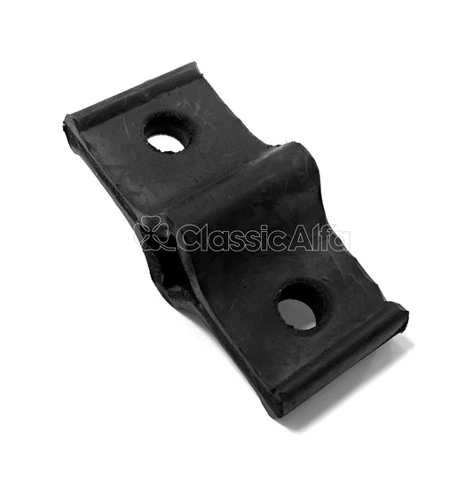 D0299 EXHAUST HANGER 116 & 75 4CYL