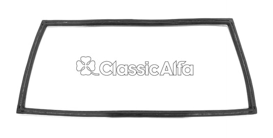 D0469 ALFETTA SALOON REAR WINDSCREEN RUBBER WITH INSERT