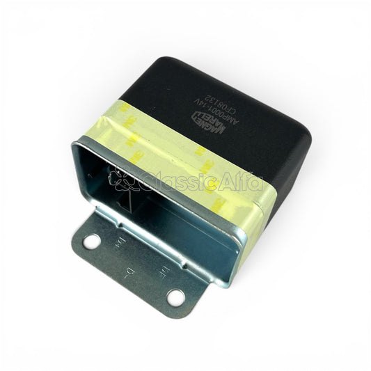 EL017 VOLTAGE REGULATOR - ALTERNATOR