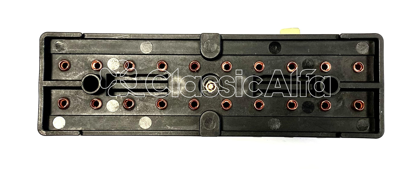 EL054 10 FUSE FUSEBOX - GT/GTA, SPIDER & SALOON
