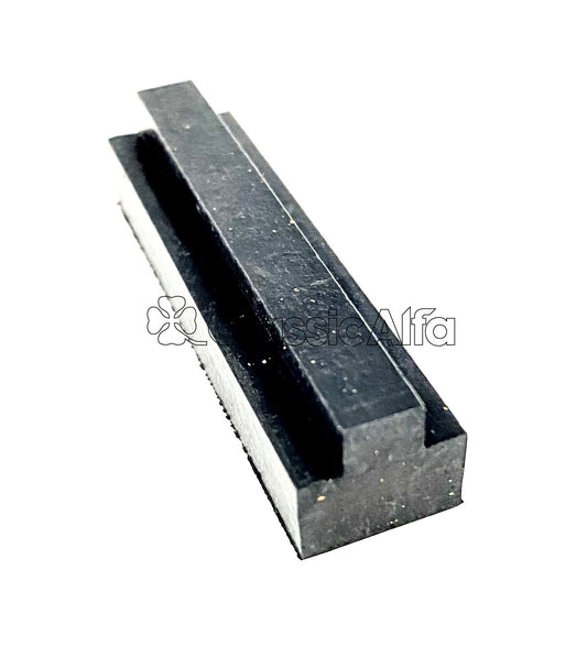 EN093 LOWER SUMP/OIL PAN T PROFILE BLOCK