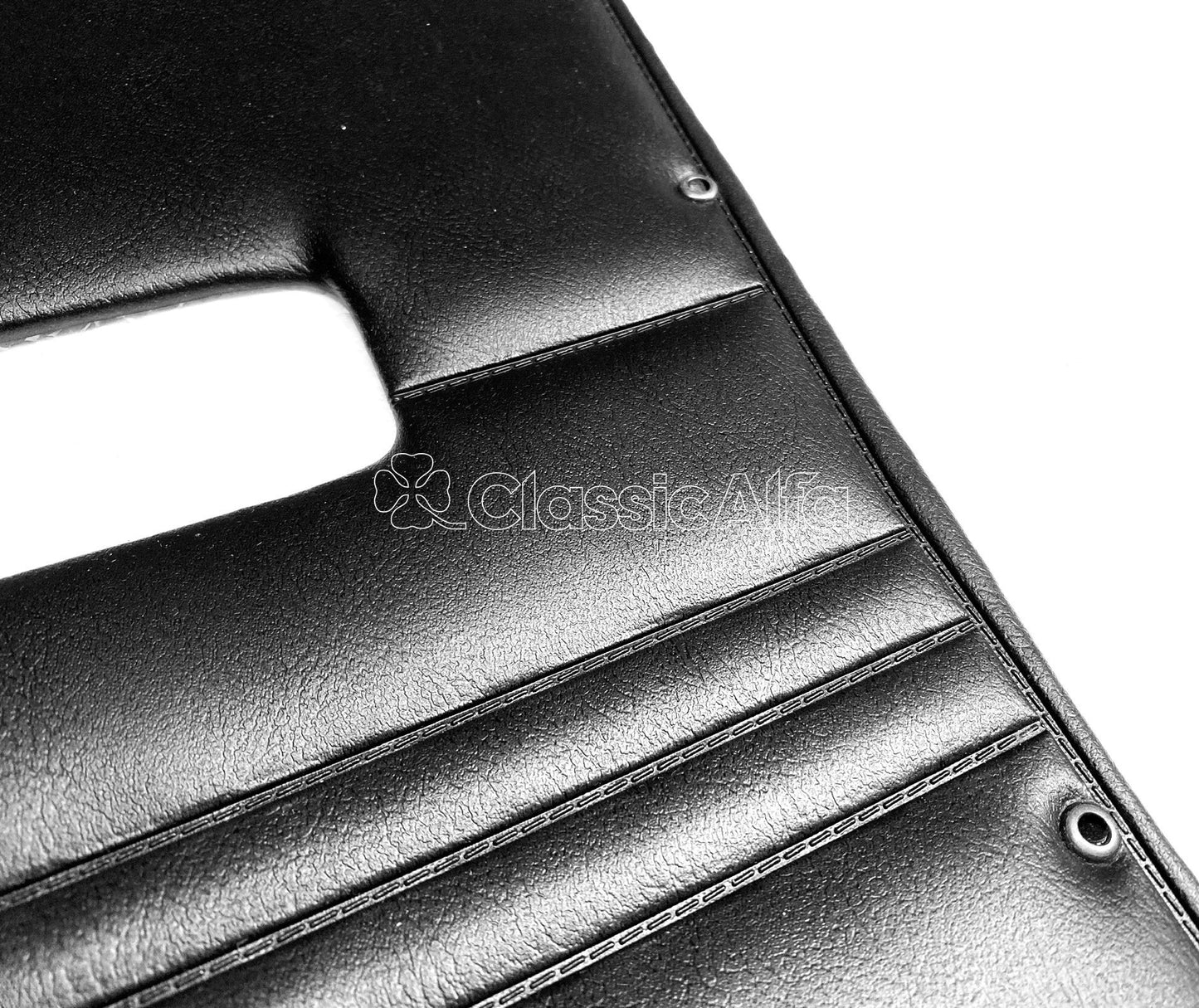 IN133 2000 GTV REAR SIDE TRIM PANEL - PAIR - BLACK