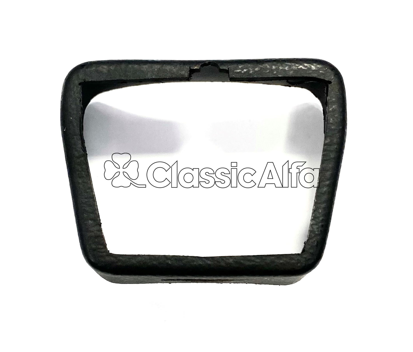 IN167 BASE FOR ASHTRAY - SPIDERS 1966-82 / 1300 GT JUNIOR
