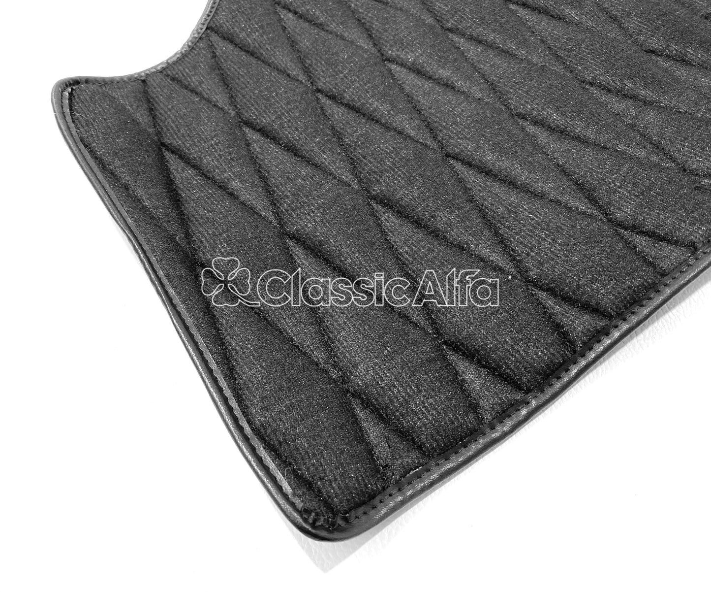 IN327 REAR DRAPE - ALL 105 GT SERIES CARS