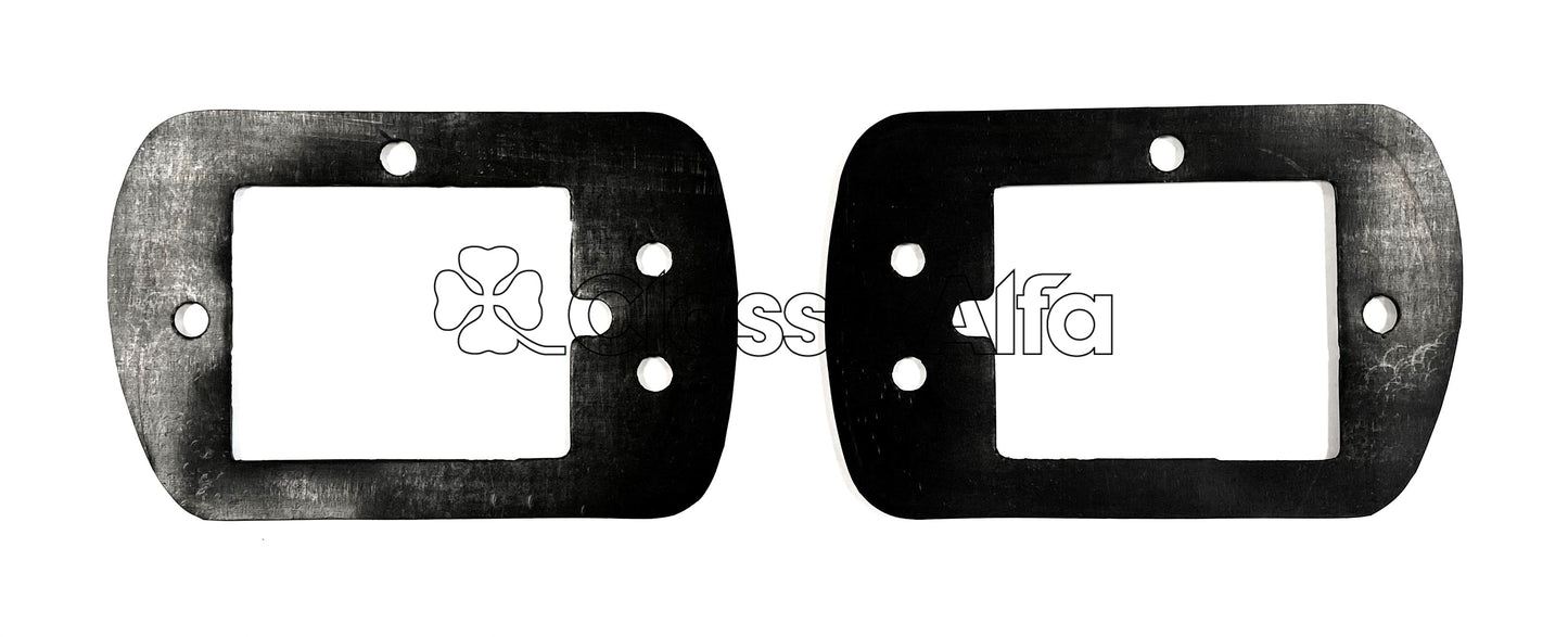 LT021/1 REAR LIGHT SEAL - PAIR - 1750 GTV MK 1