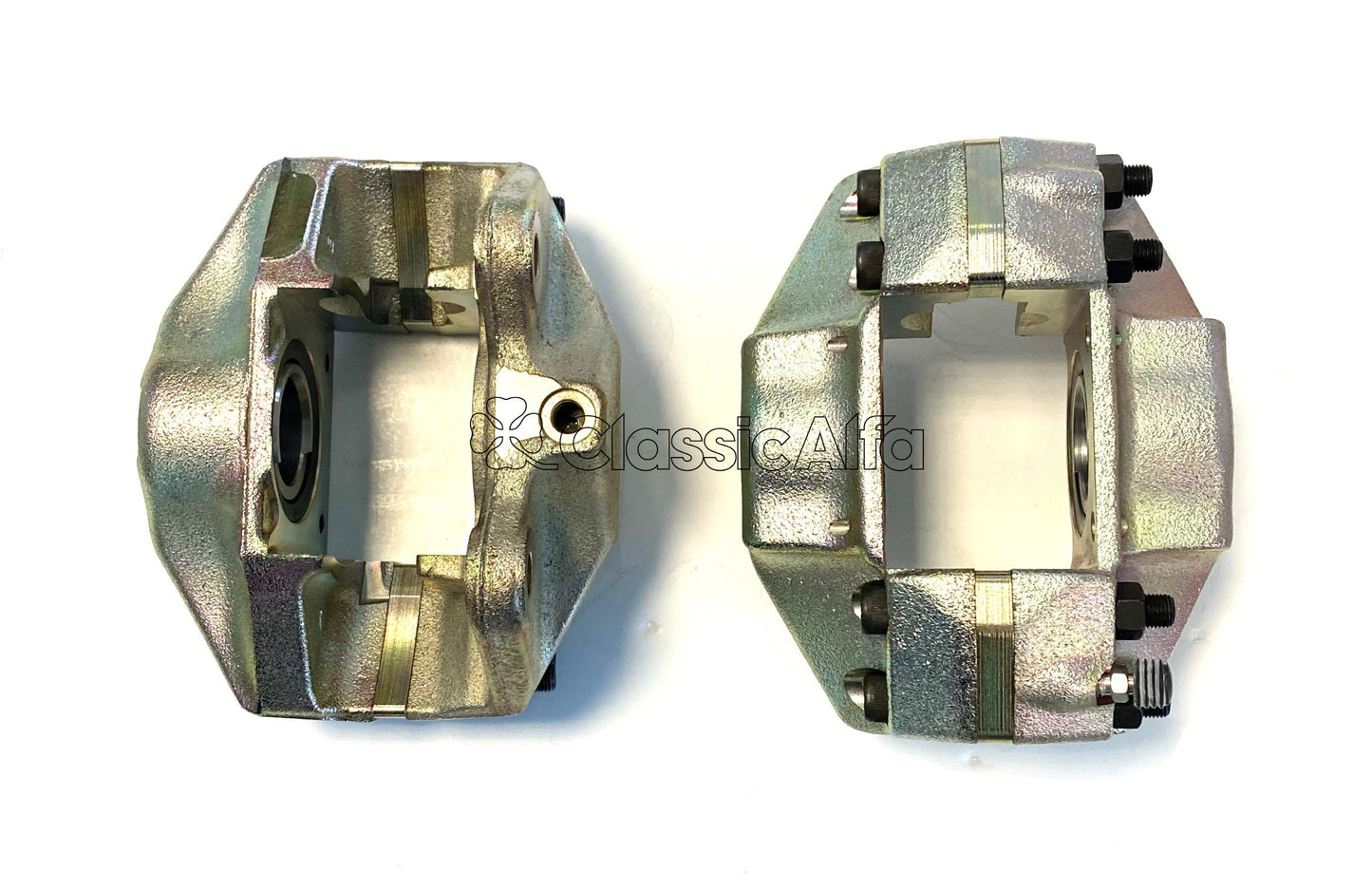 MN010 PAIR OF MONTREAL FRONT BRAKE CALIPERS - NEW