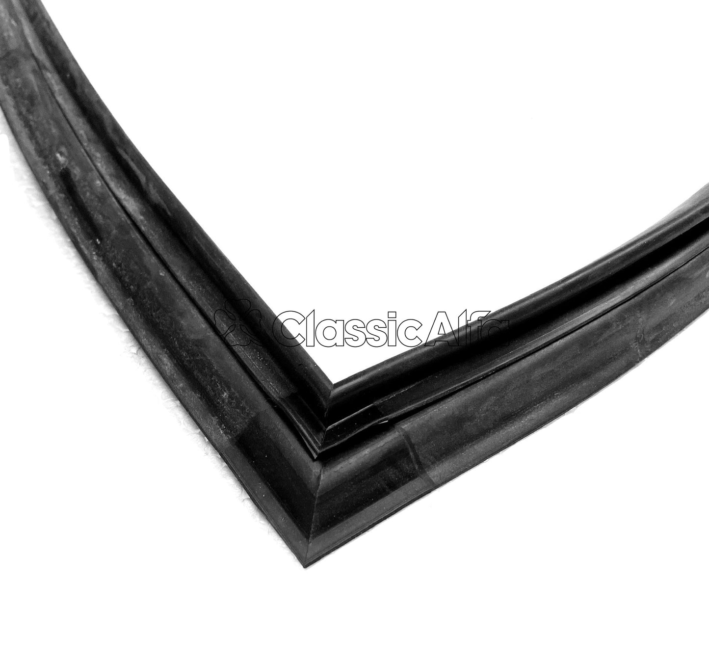 MN021 MONTREAL REAR WINDOW HATCH TO BODY SEAL