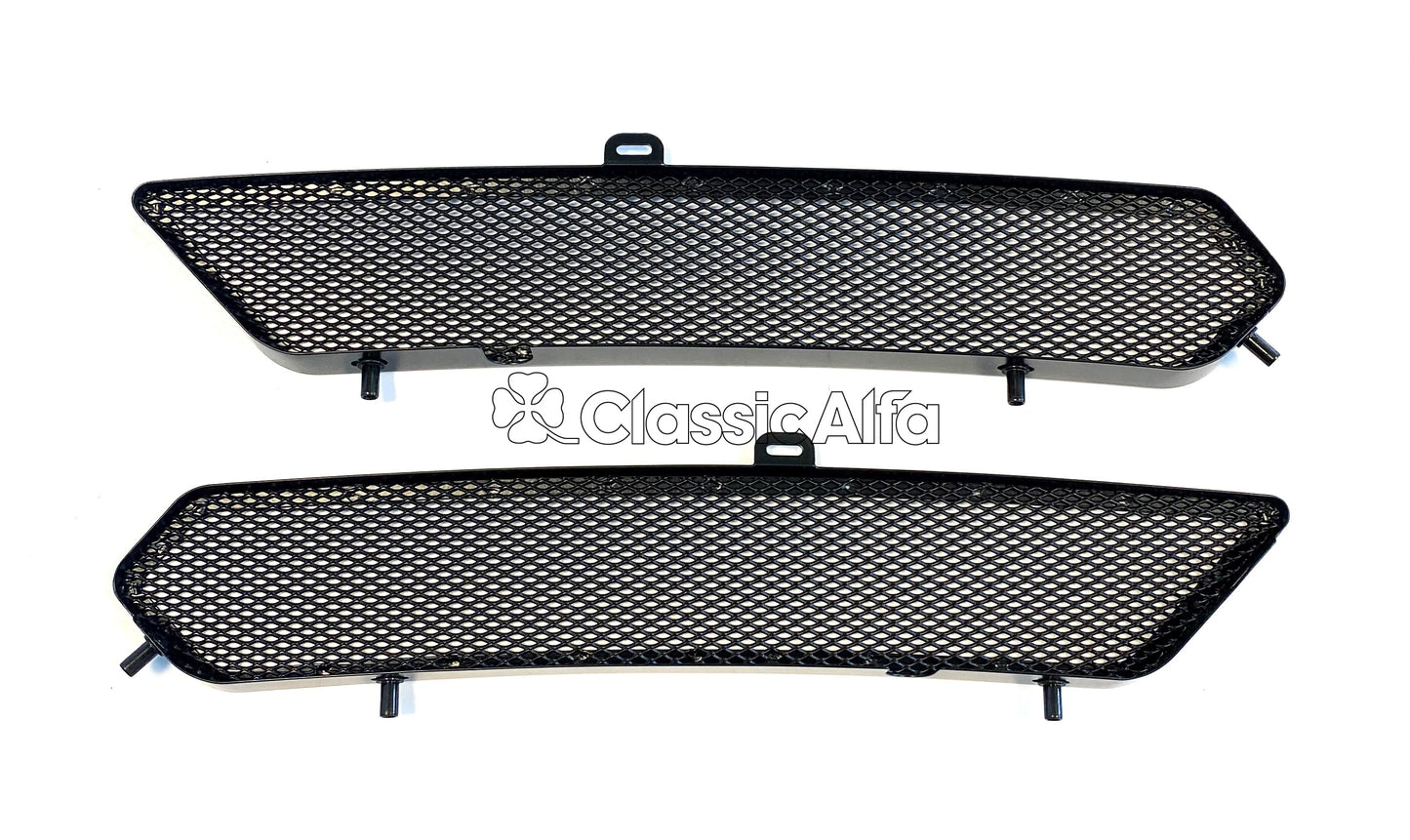 MN089 MONTREAL WIPER PANEL GRILLES PAIR