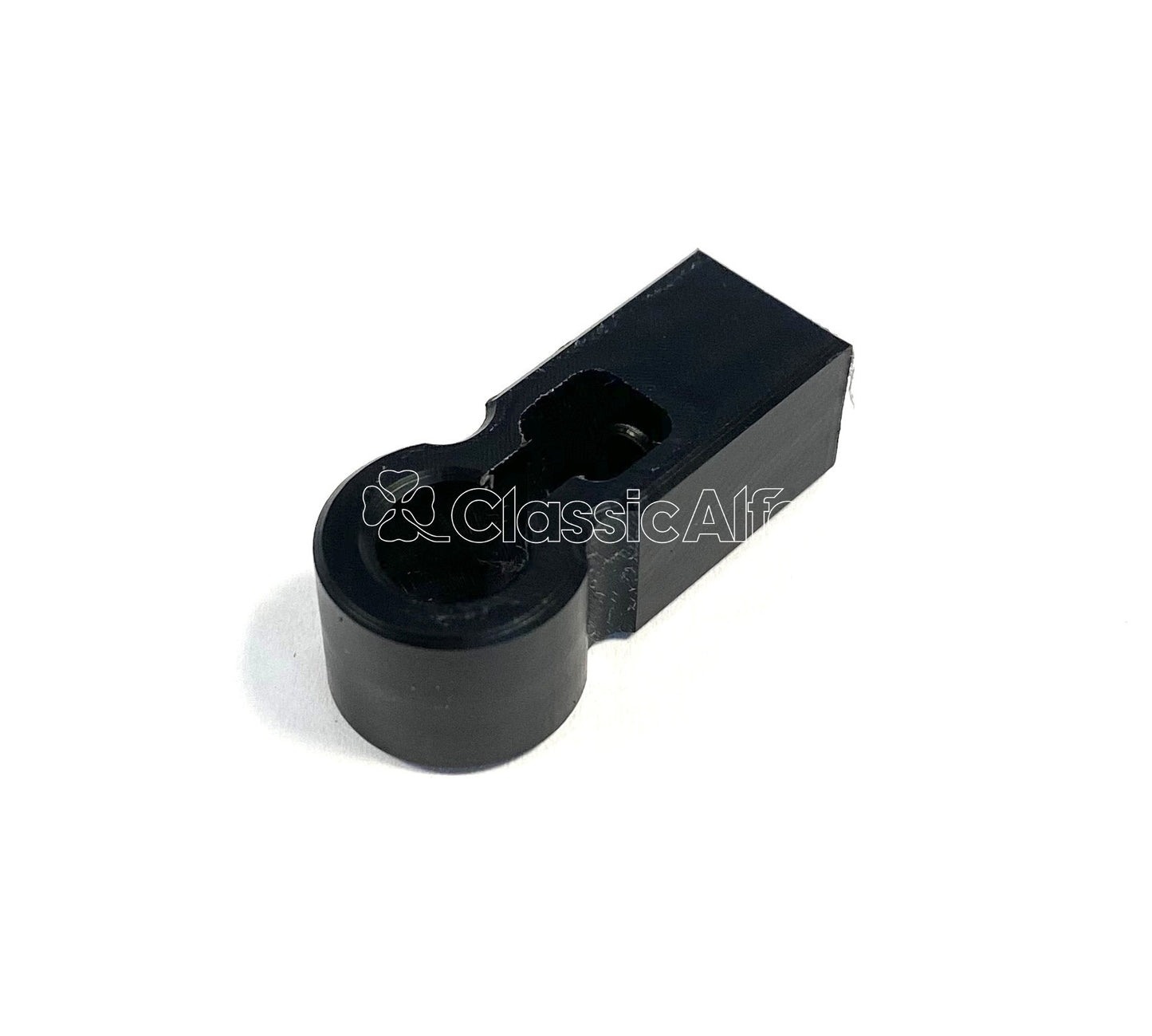 MN093 PLASTIC THROTTLE ROD END