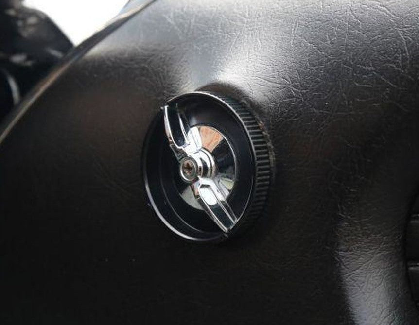 MN164 MONTREAL QUARTER WINDOW WINDER GRIP WHEEL -PAIR