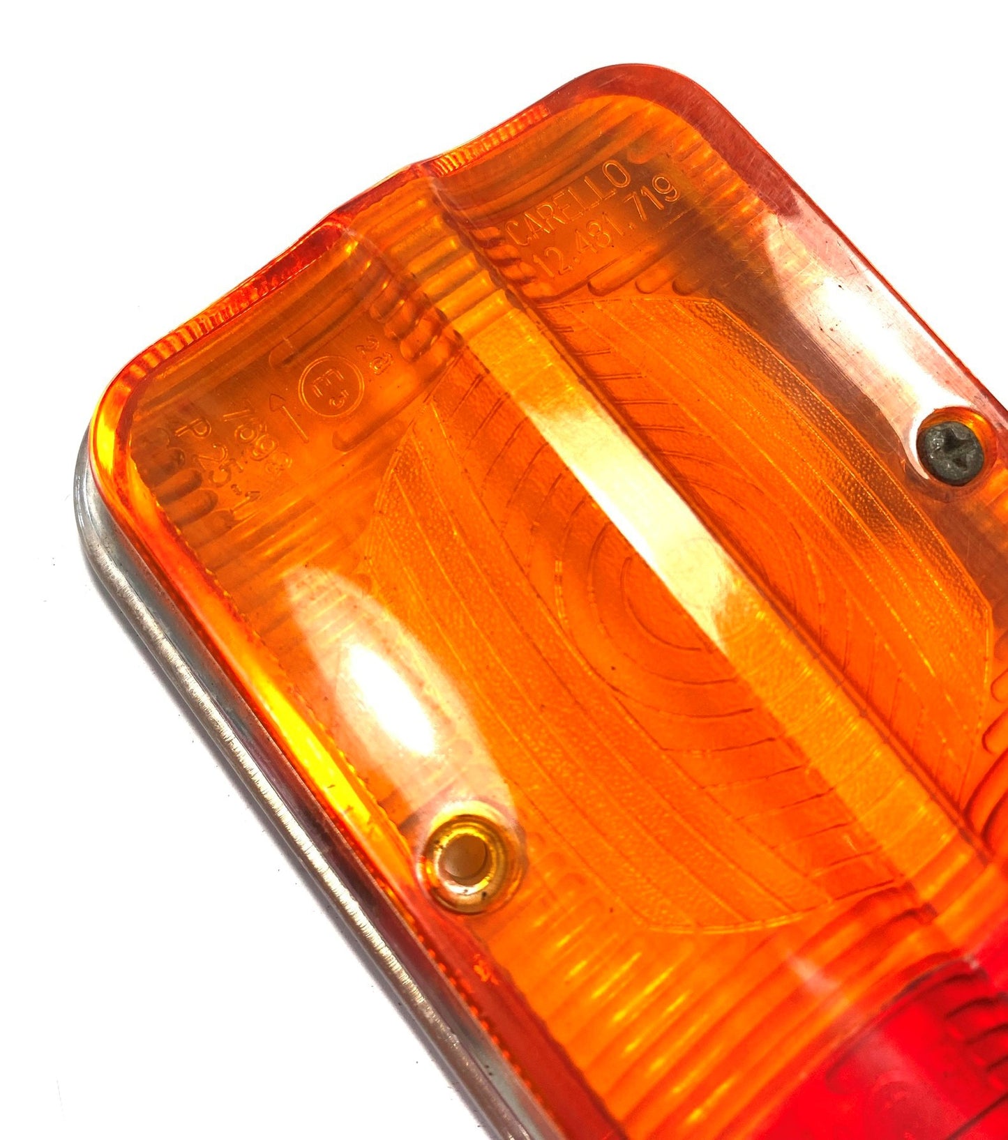 N0059 ORIGINAL CARELLO REAR LENS