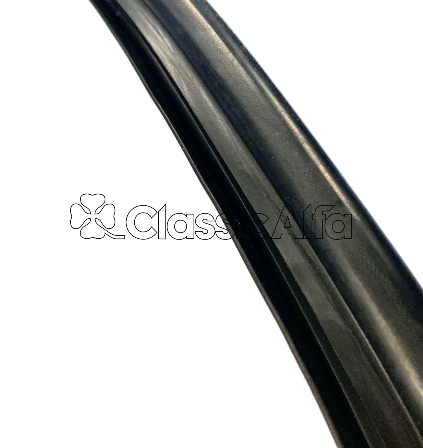 RB001 GT/GTV REAR SCREEN SEAL