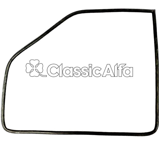 RB003 GT/GTV RIGHT MAIN DOOR RUBBER SEAL