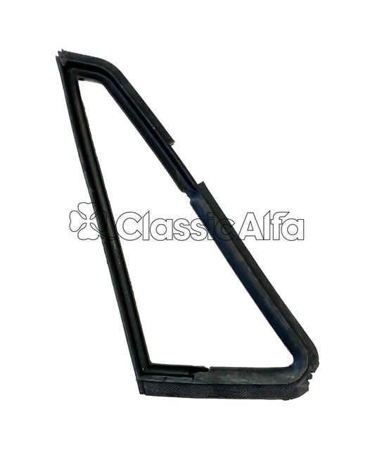 RB006 GT/GTV QUARTERLIGHT SEAL - RIGHT