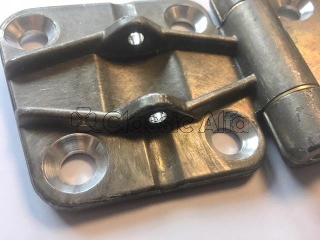 ST235 GT/GTV EARLY DOOR HINGE KIT - 1964-1970