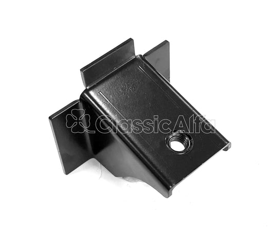 ST218 SPIDER REAR SEAT SUPPORT BRACKET - CARS 1970-93