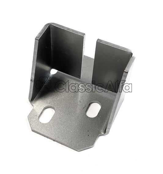 ST231 SPIDER BONNET HINGE BRACKET (ENGINE HOOD) - 1966-93