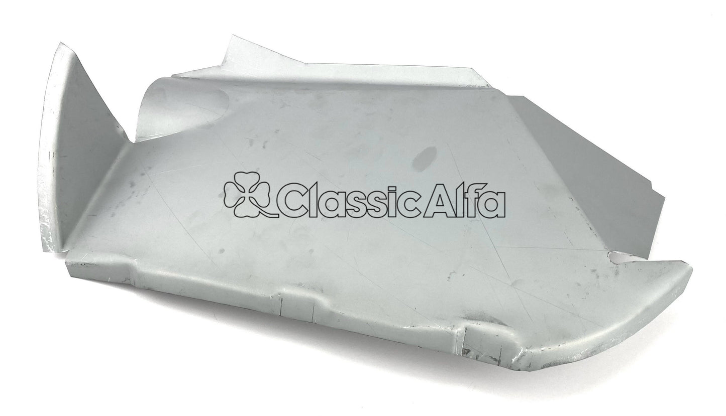 ST283 SPIDER REAR RIGHT LOWER INNER VALANCE PANEL - BEHIND WHEEL