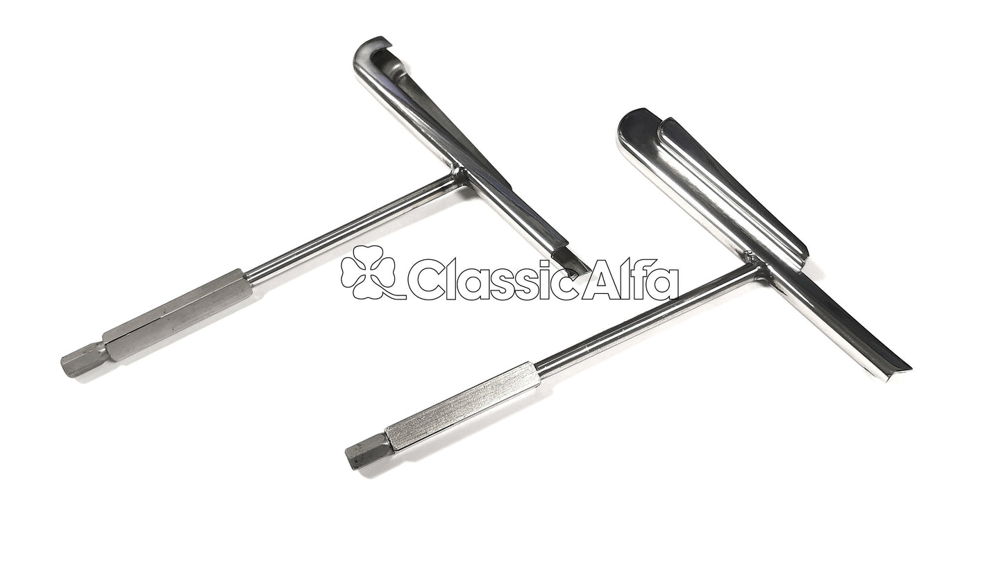 CH110 GT QUARTERLIGHT PIVOT SET