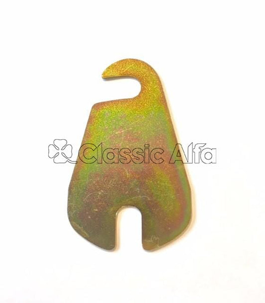 MI033/1 DOOR CATCH SPACER ALL 105 SPIDER