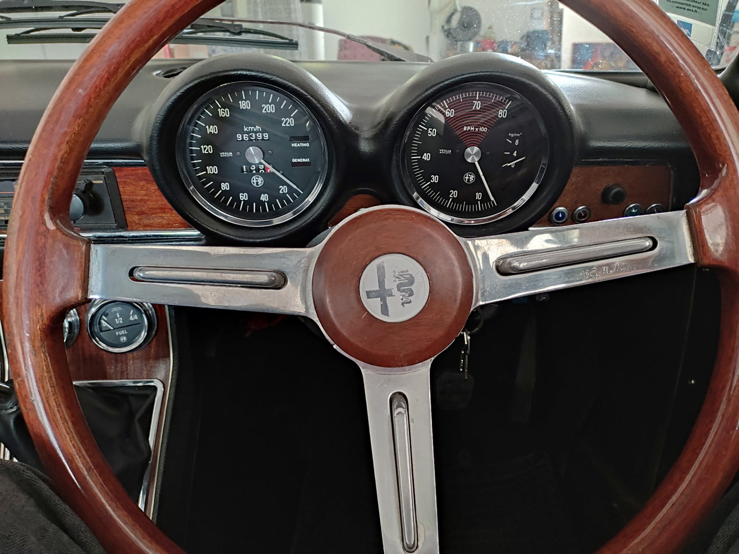 1971 1750 GTV RHD 32,000 EUROS