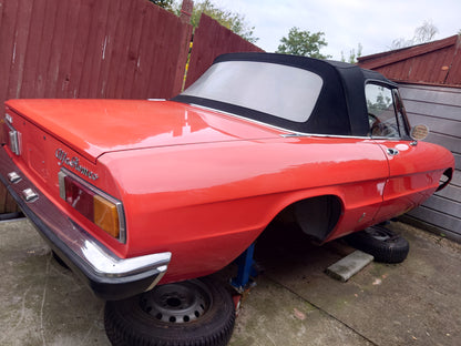 1976 2000 SPIDER VELOCE (RHD) £11,995