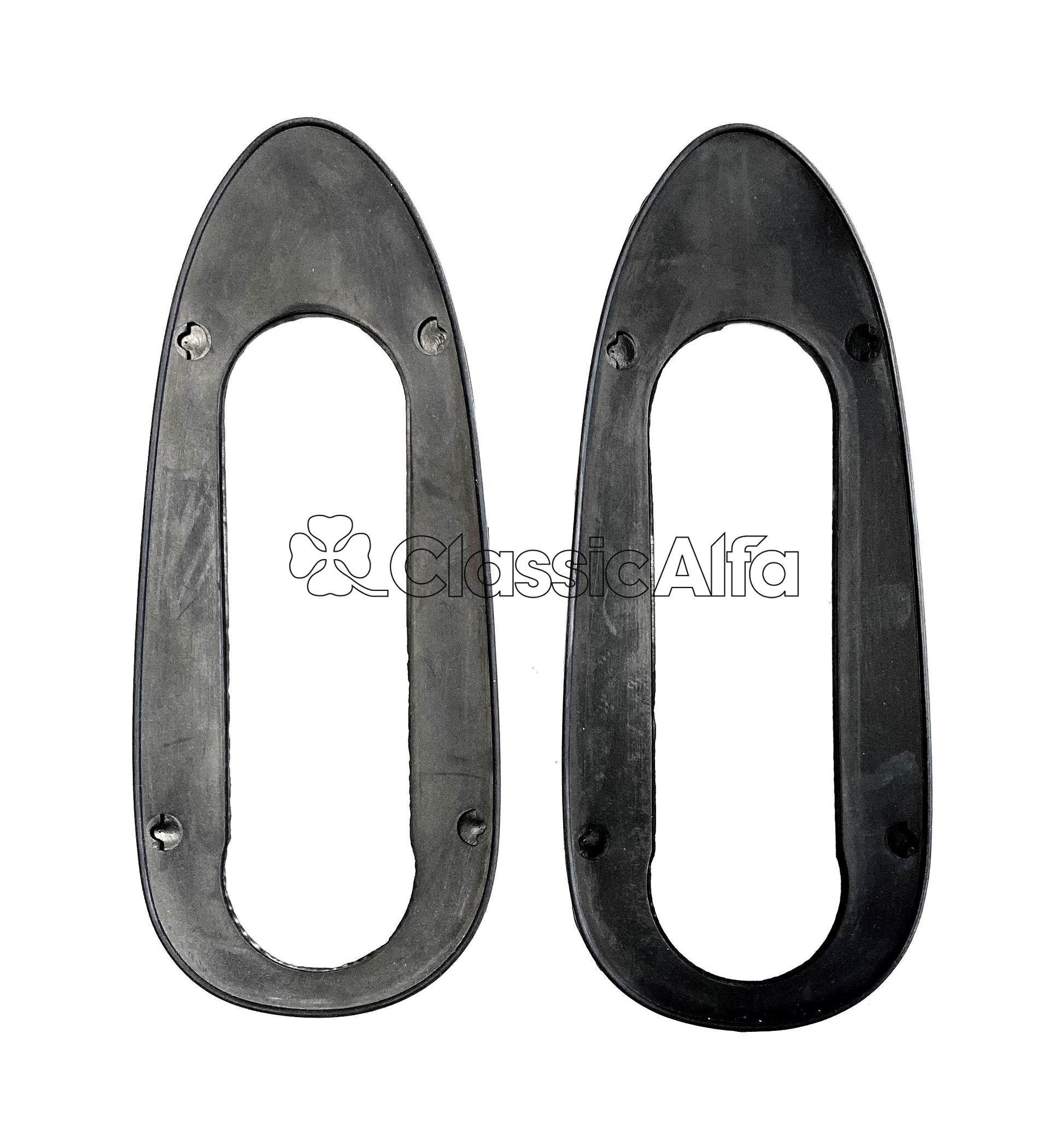 101-206 PAIR OF TAILLIGHT TO BODY SEALS FOR 101 SERIES SPRINTS