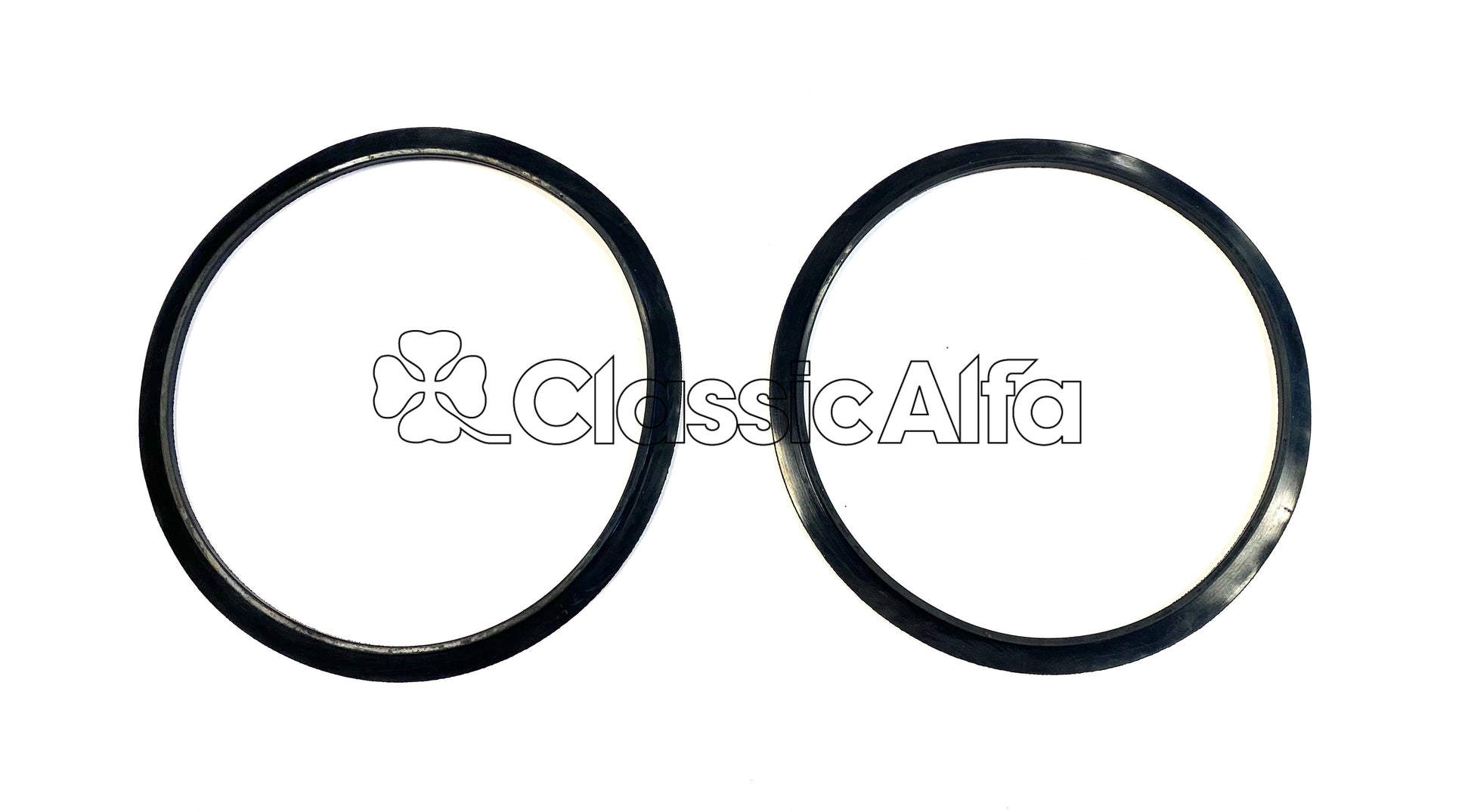 101-216/1 OUTER HEADLIGHT SEALS - 750/101 SERIES CARS