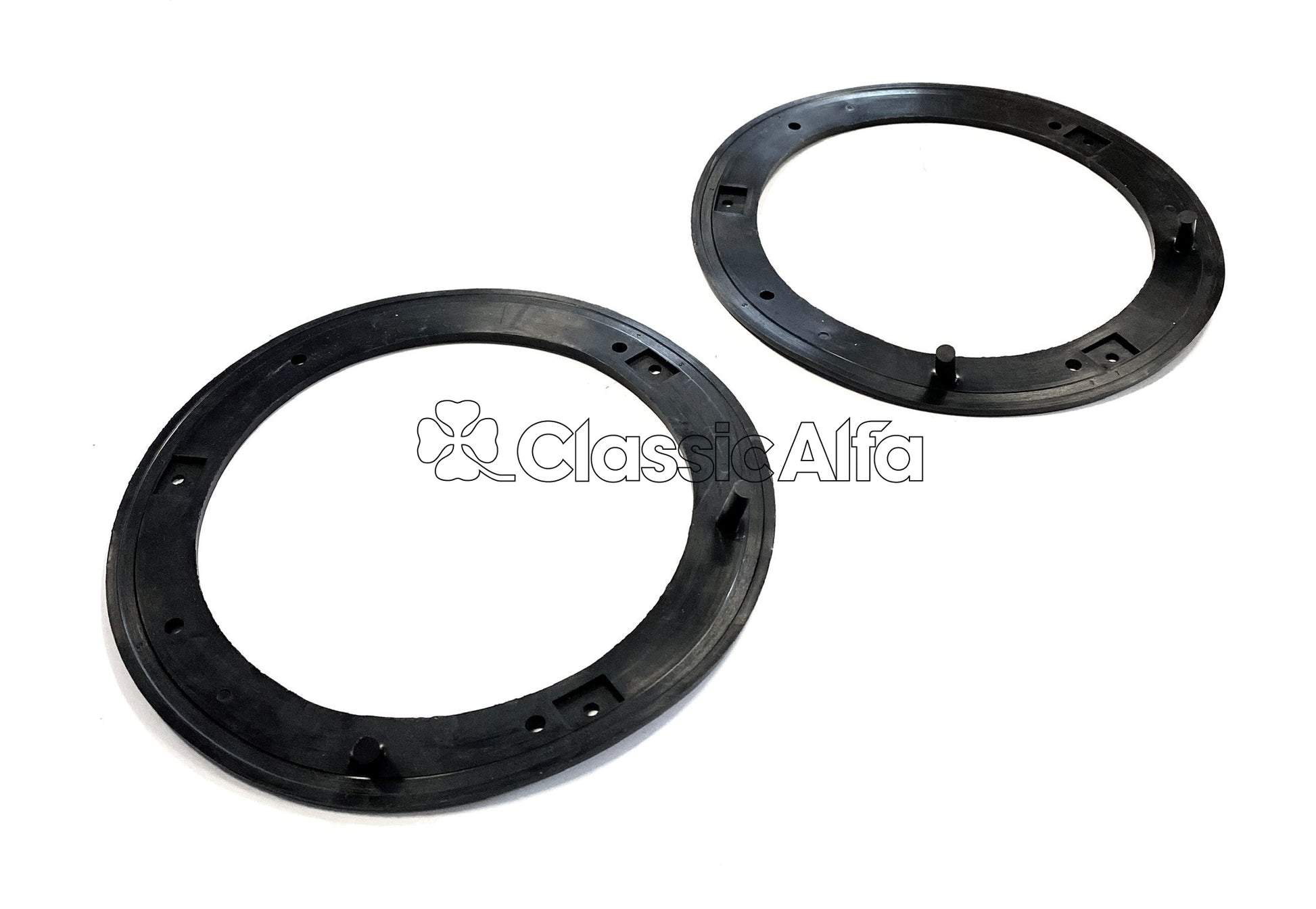 101-216 PAIR OF HEADLIGHT TO BODY SEALS - 101 SERIES SPIDER