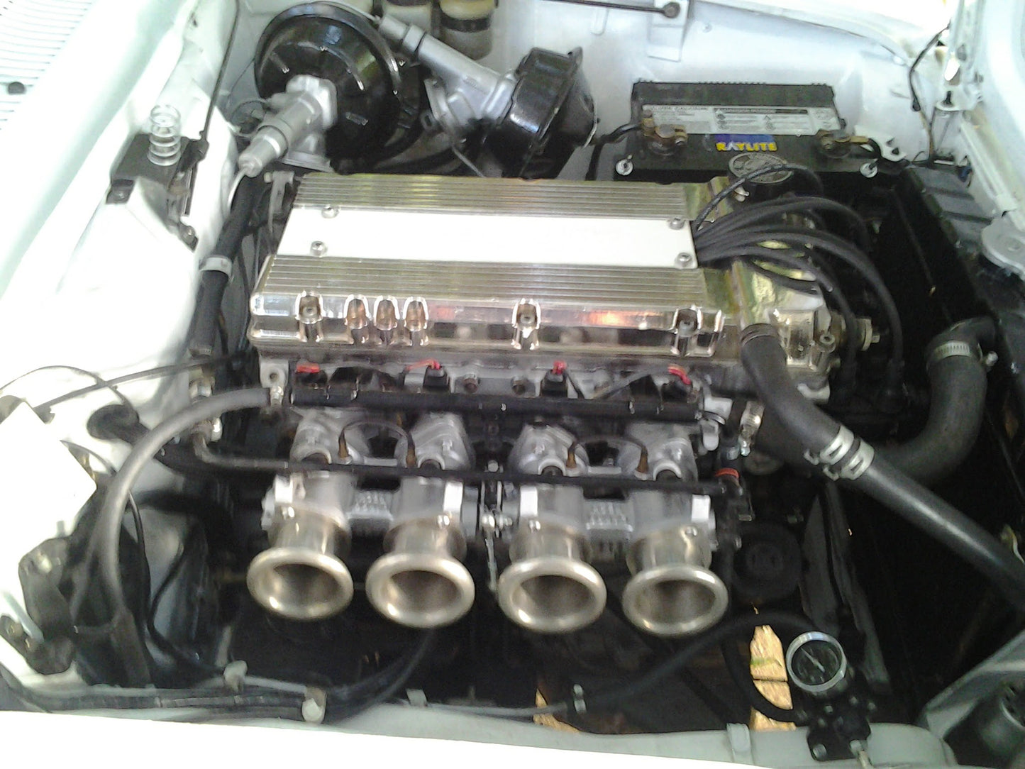 1976 2000 TWIN SPARK GTV £23,000