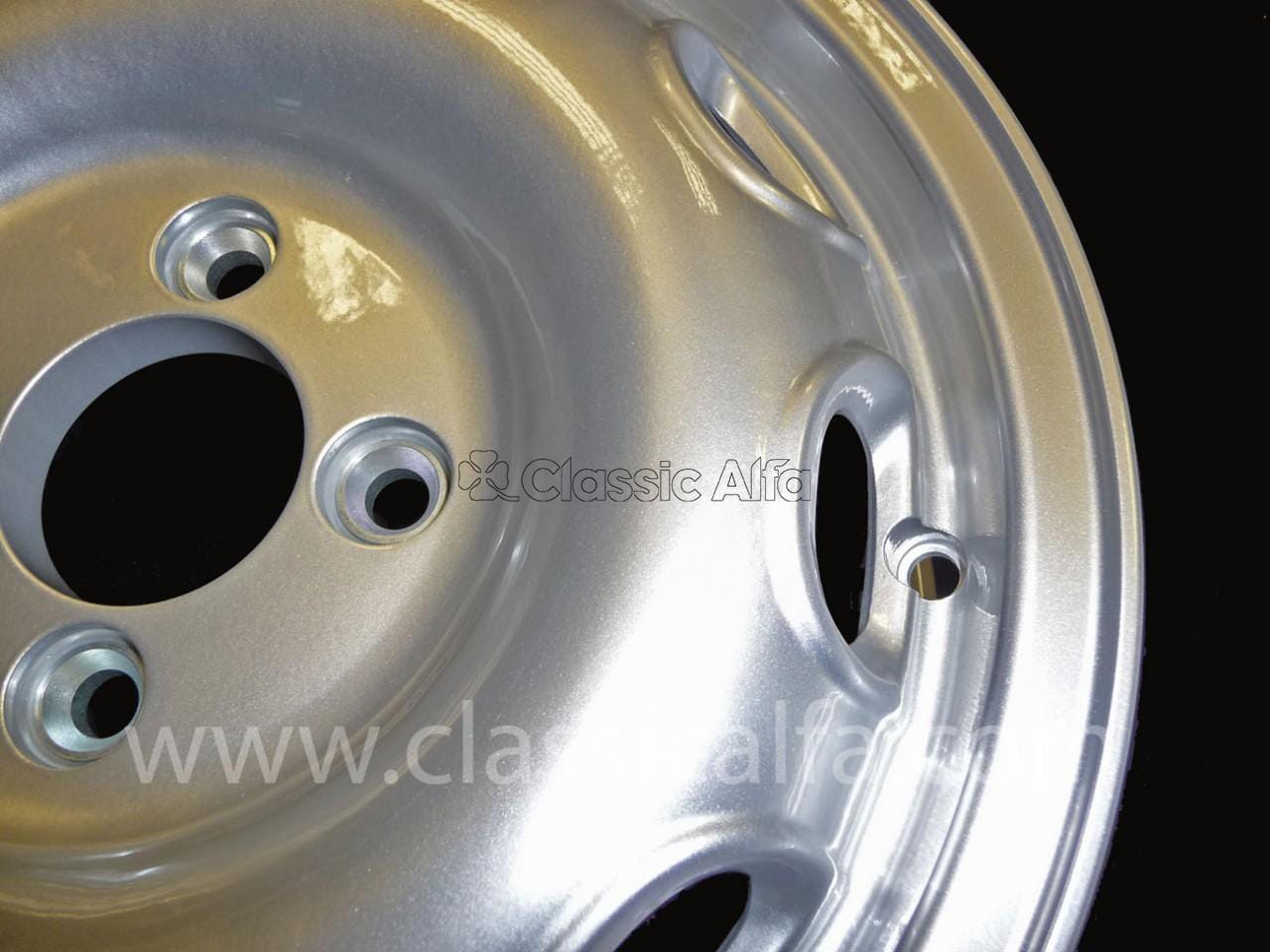 WH040  TZ/Ti SUPER 5.5 x 15 ET36 STANDARD REPLICA ALLOY WHEEL 