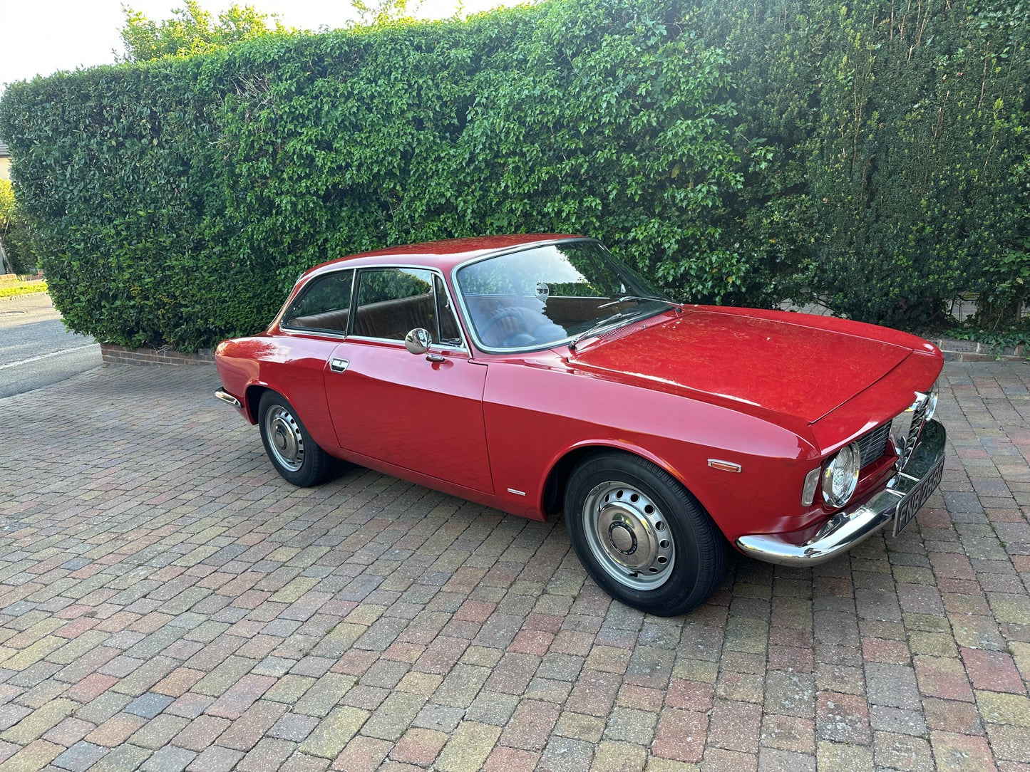 1965 GIULIA SPRINT GT RHD - £39,750 (ONO)