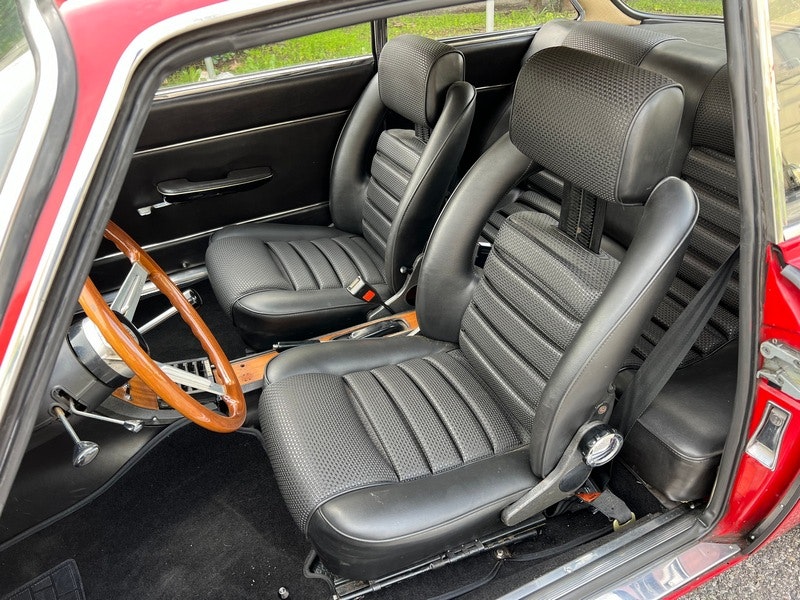 IN018/1 FULL SET 1750GTV MK 1 SEAT COVERS WITH TWIN HEADREST - BLACK