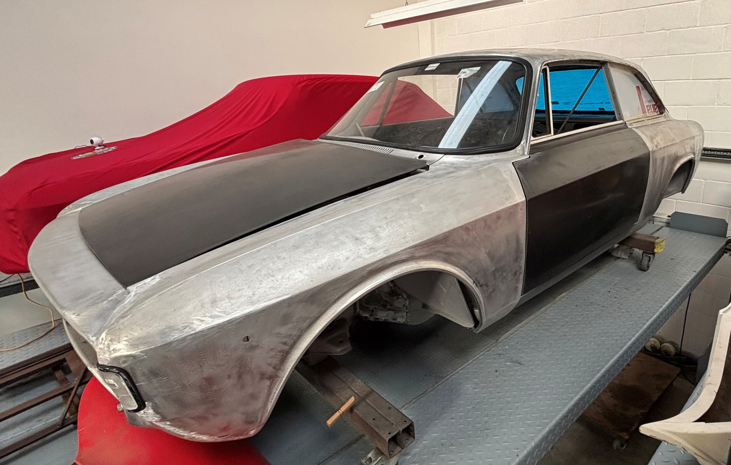 GTAR "SUPERLIGHT" BODYSHELL - £37,500