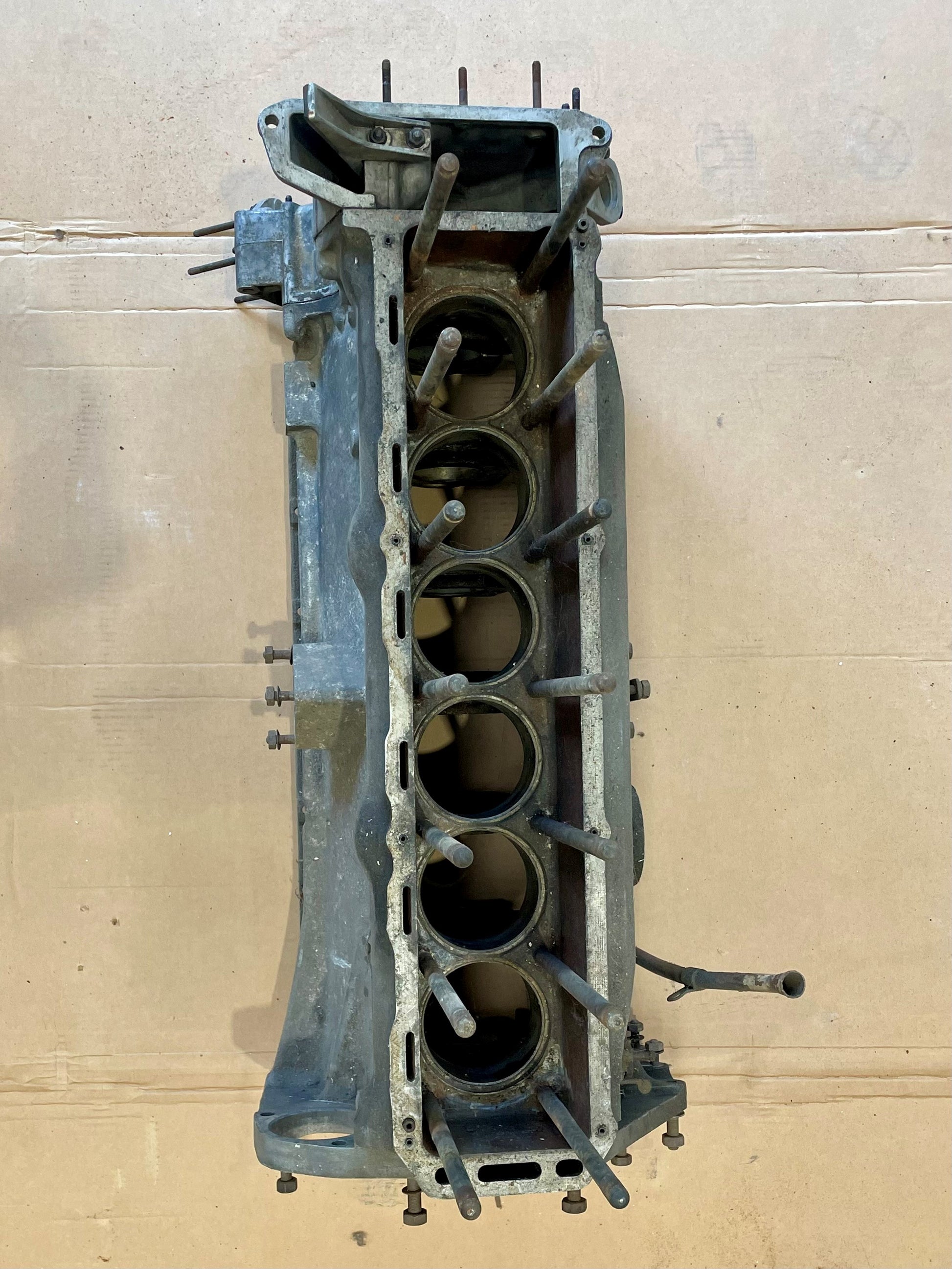 80886 USED 2600 BLOCK AR00608