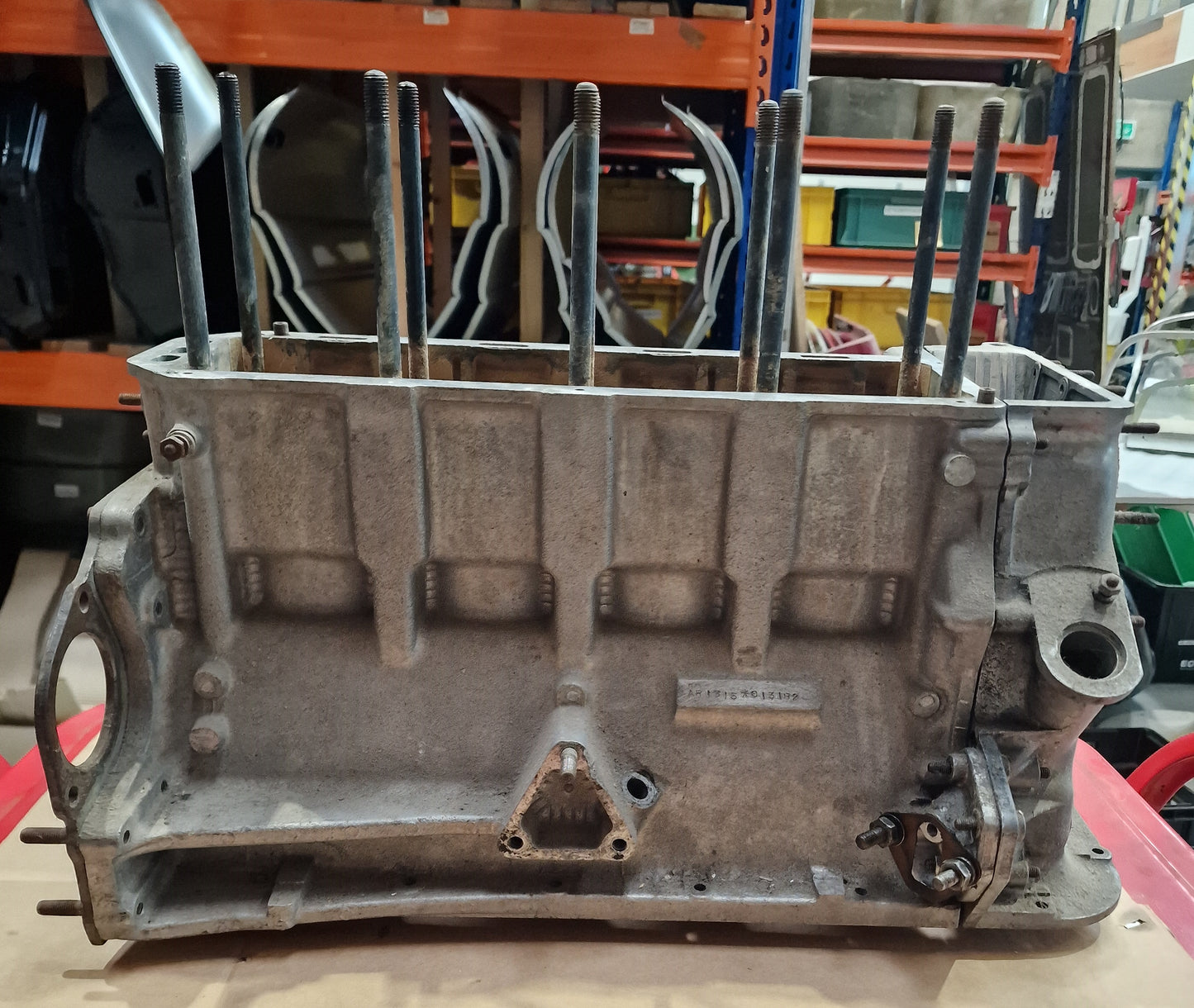 80561 USED ENGINE BLOCK 1300 101 AR1315