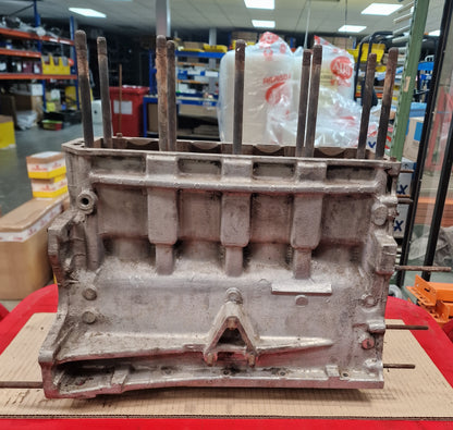 80575 USED ENGINE BLOCK 2000 105 AR00512