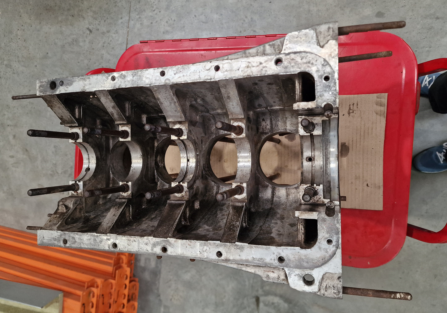 80575 USED ENGINE BLOCK 2000 105 AR00512