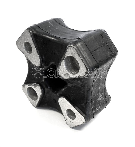 2600-019  RIGHT HAND DRIVE STEERING COLUMN JOINT 2600