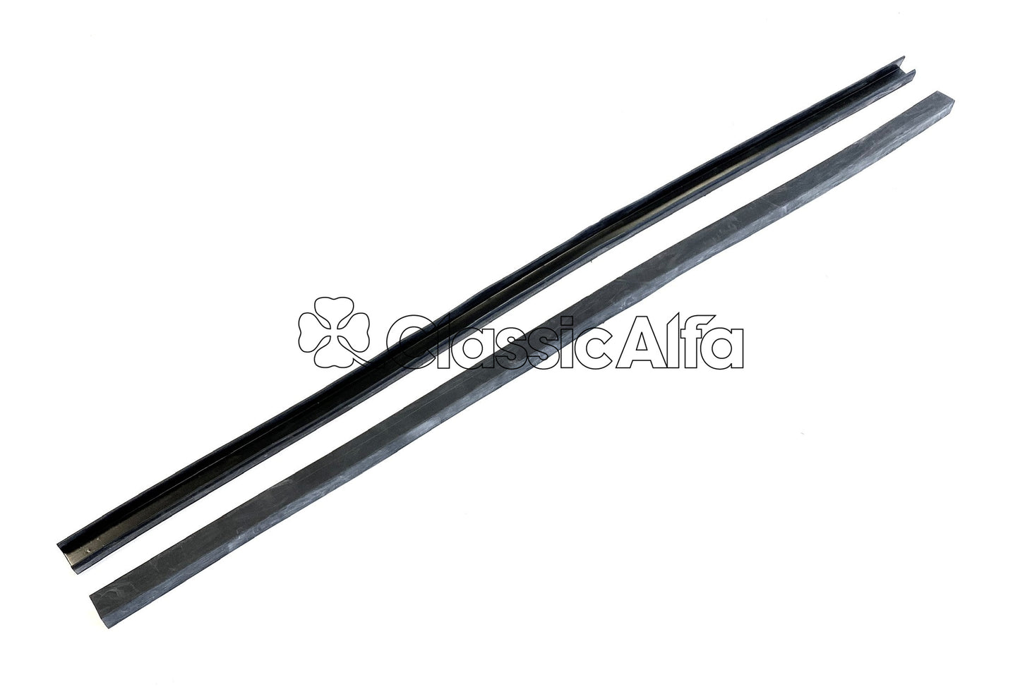 2600-208 PAIR SOFT TOP SIDE SEALS - 2000/2600 SPIDER