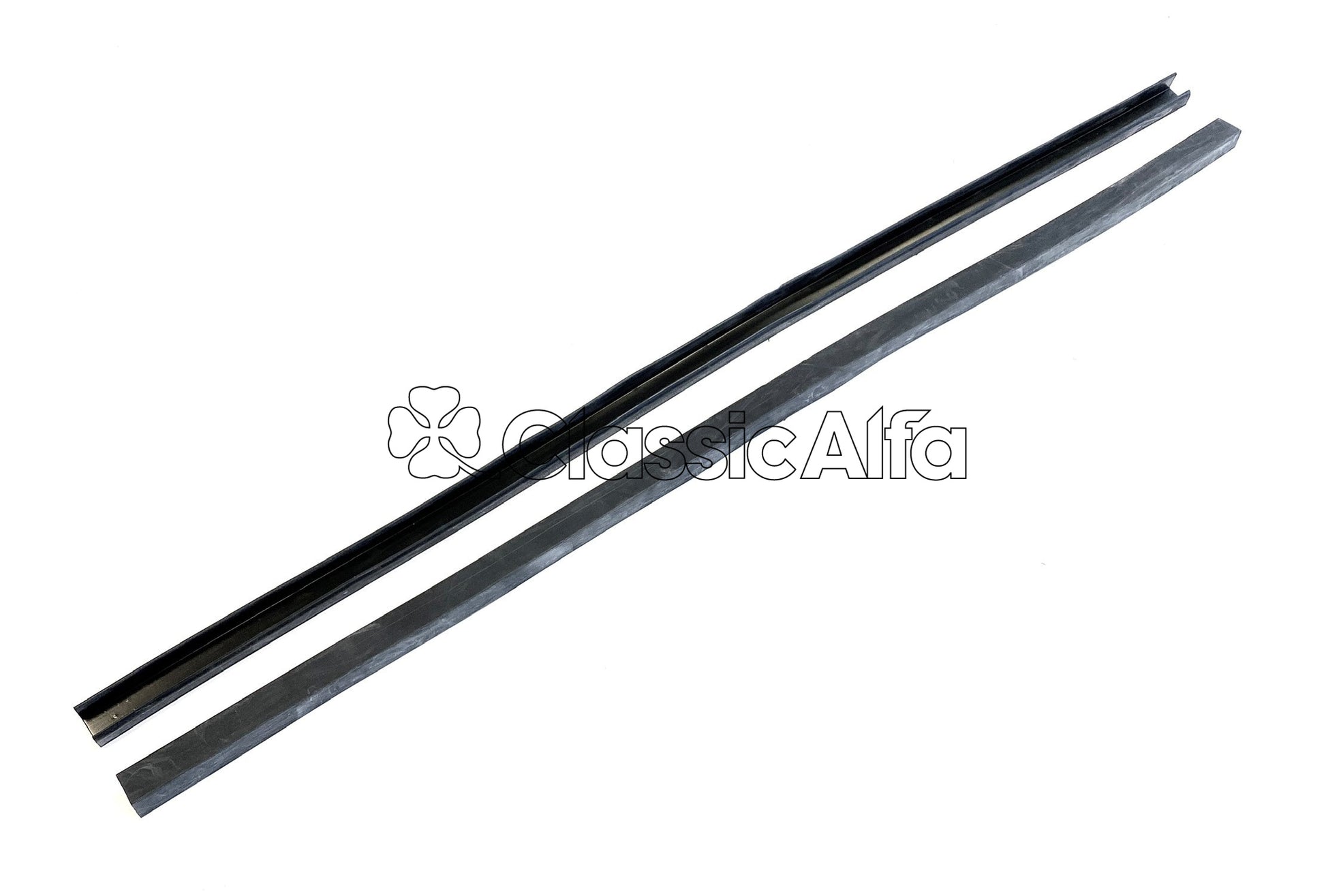 2600-208 PAIR SOFT TOP SIDE SEALS - 2000/2600 SPIDER