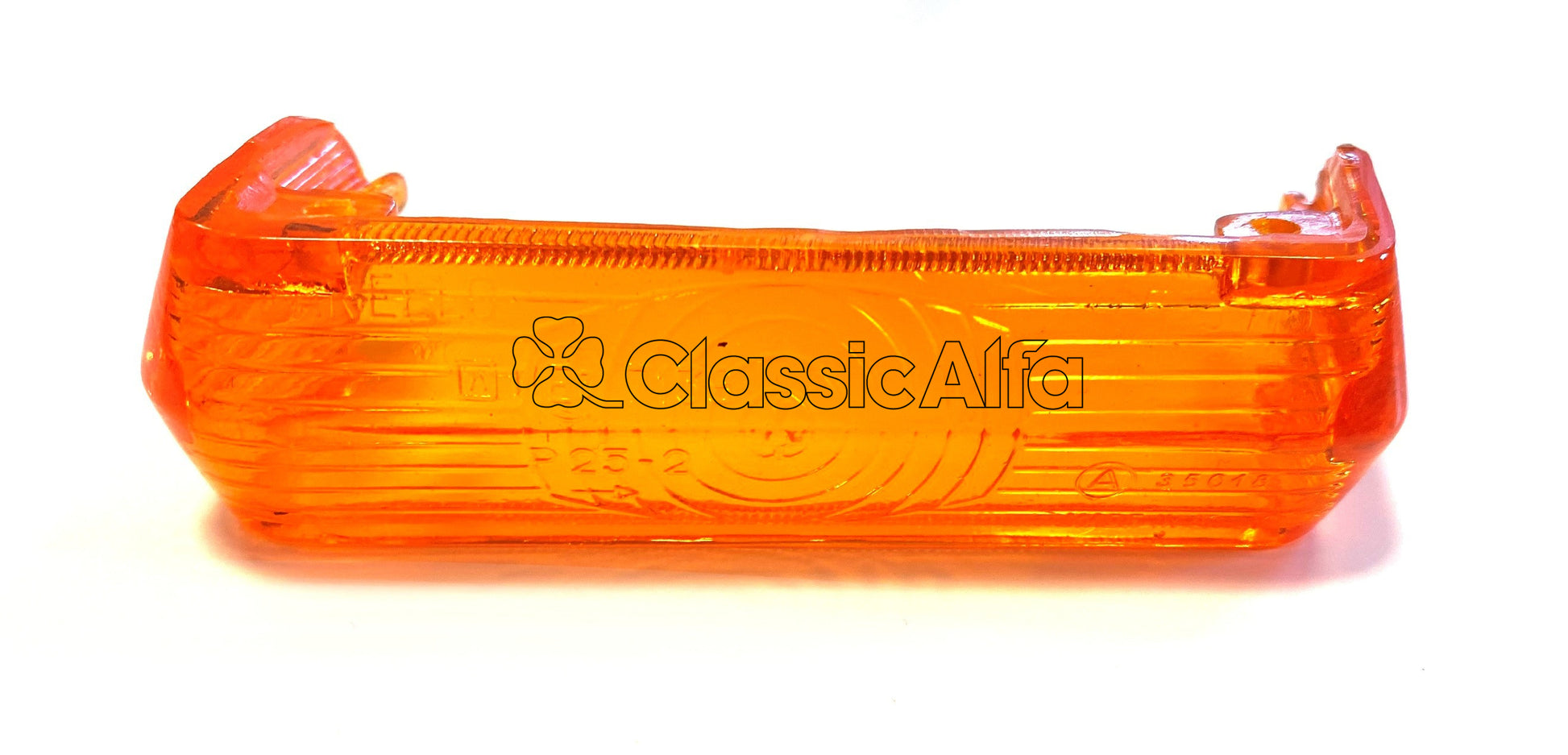 2600-305 SPRINT 2600, 2000, JUNIOR ZAGATO & USA 1750 GTV INDICATOR LENS LH