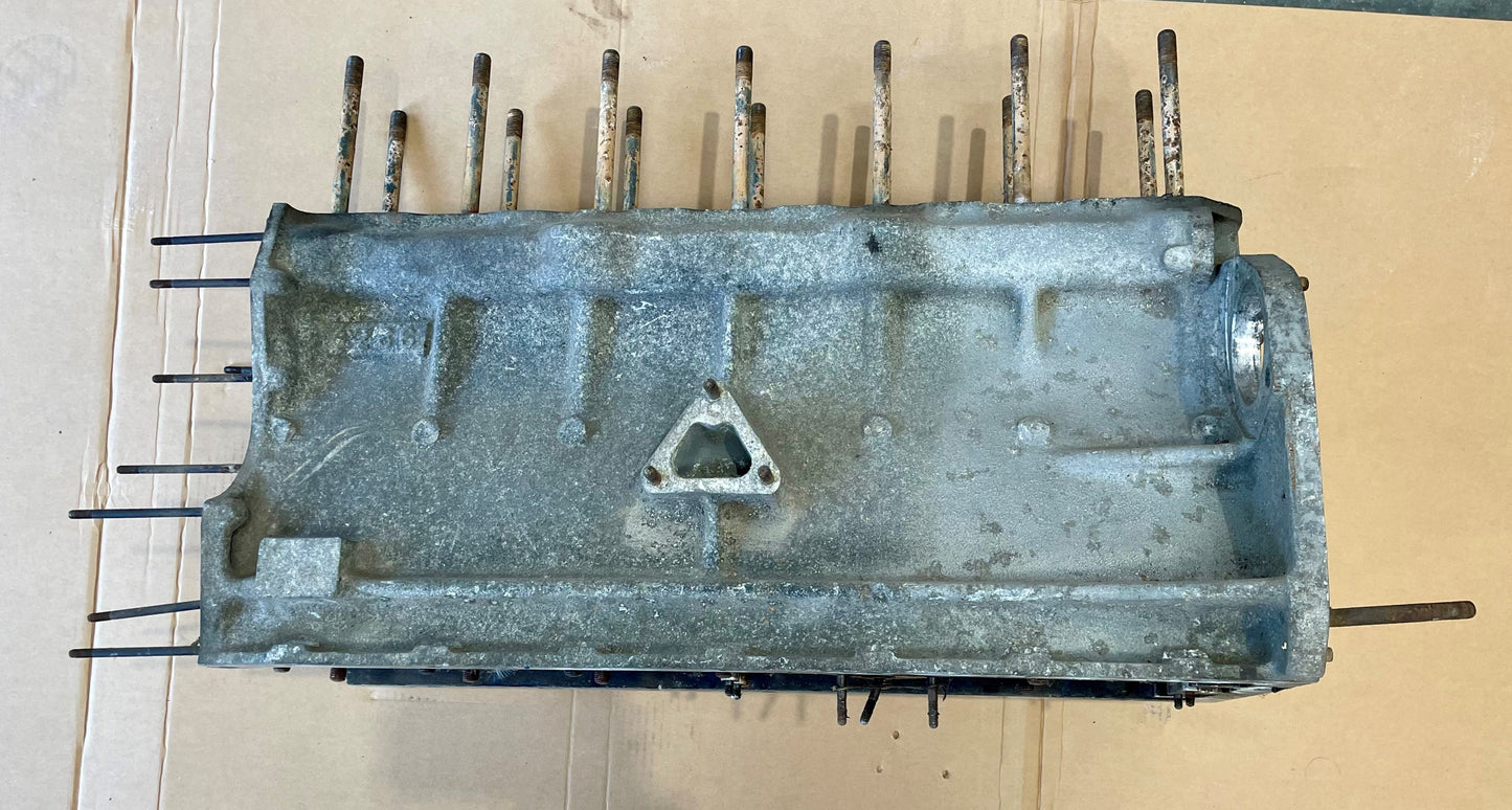 80885 USED 2600 BLOCK AR00601