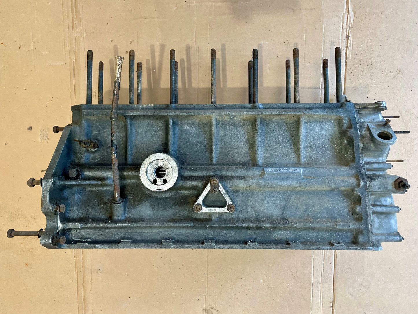 80886 USED 2600 BLOCK AR00608