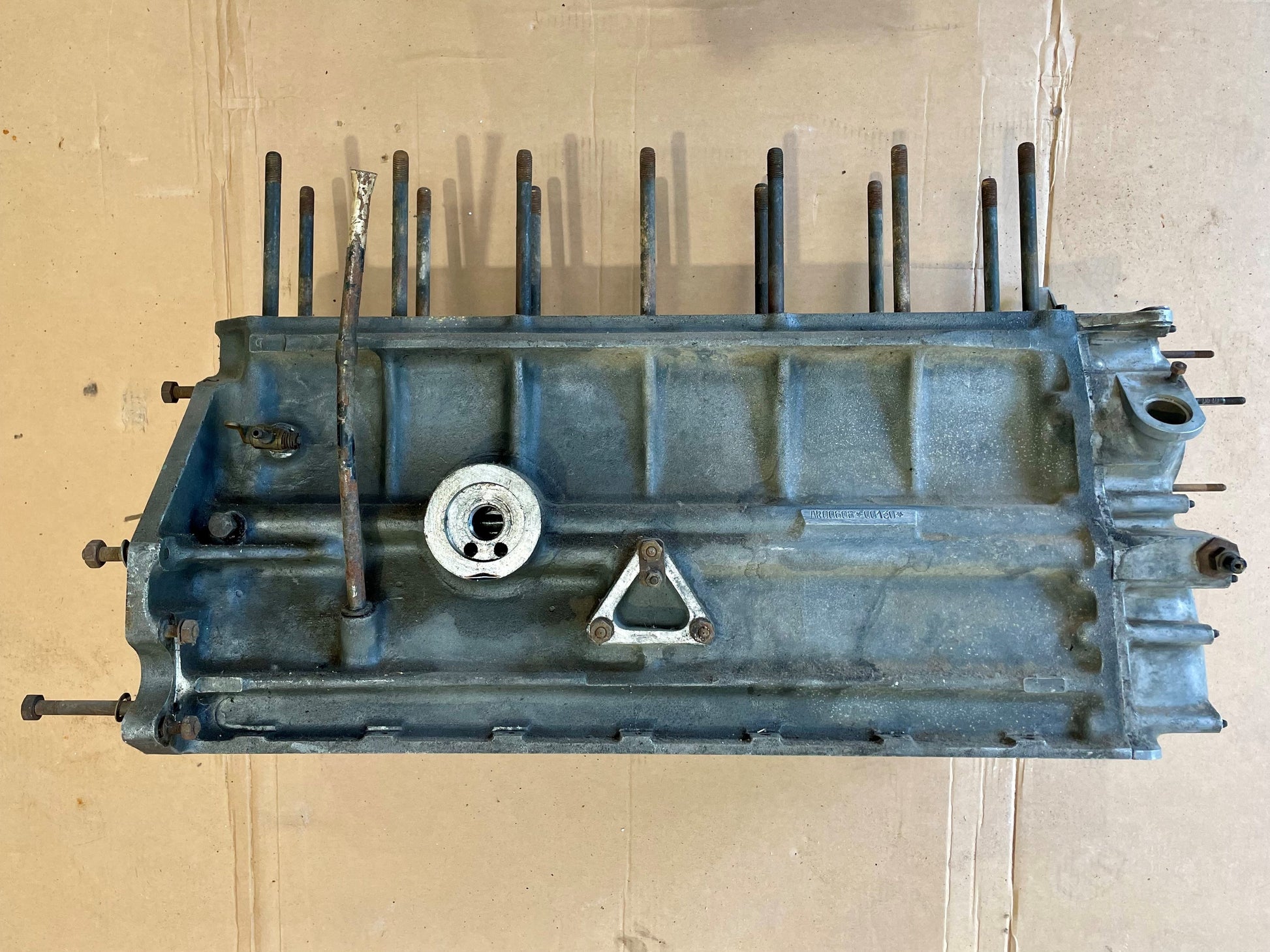 80886 USED 2600 BLOCK AR00608