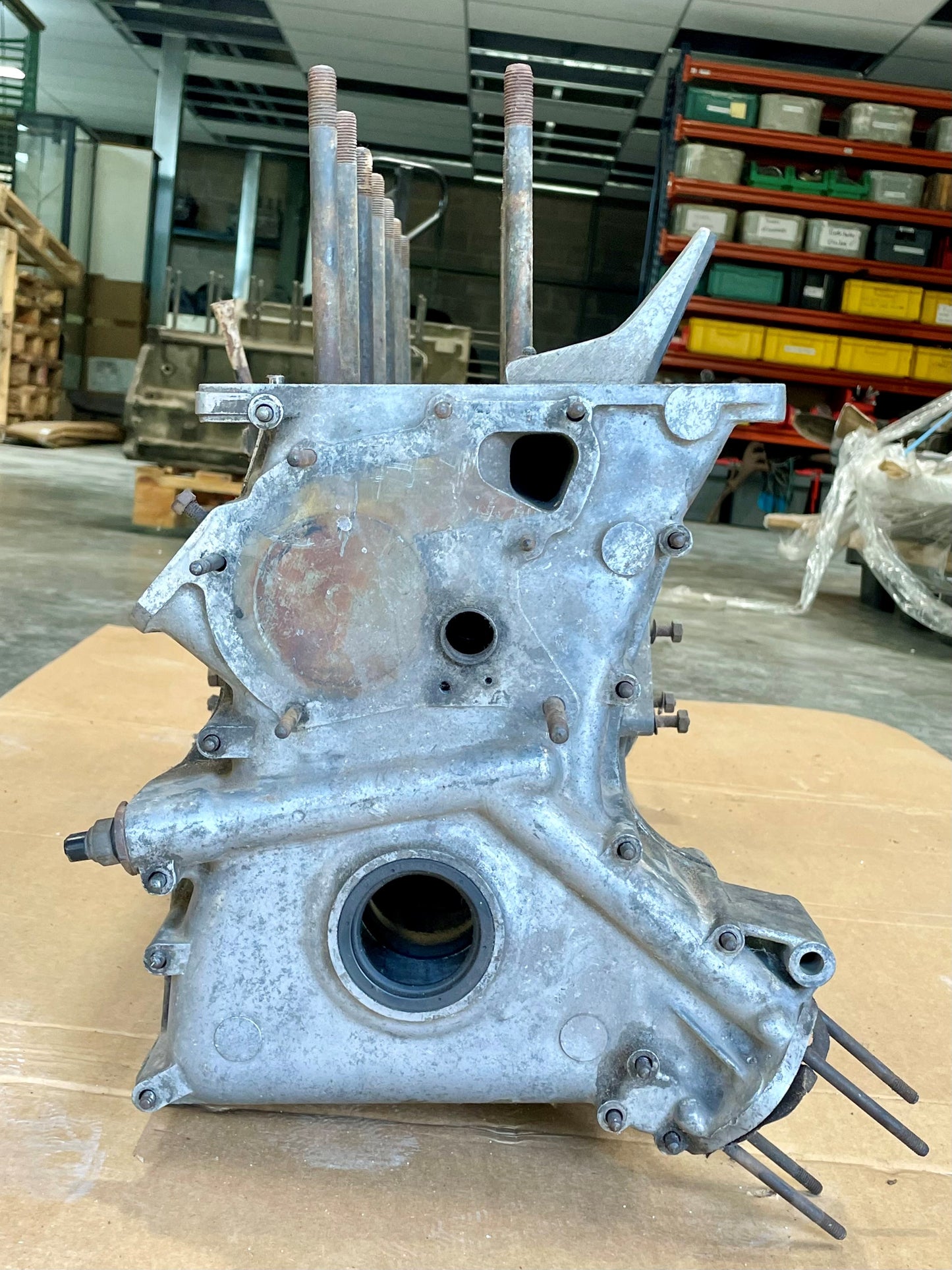 80886 USED 2600 BLOCK AR00608