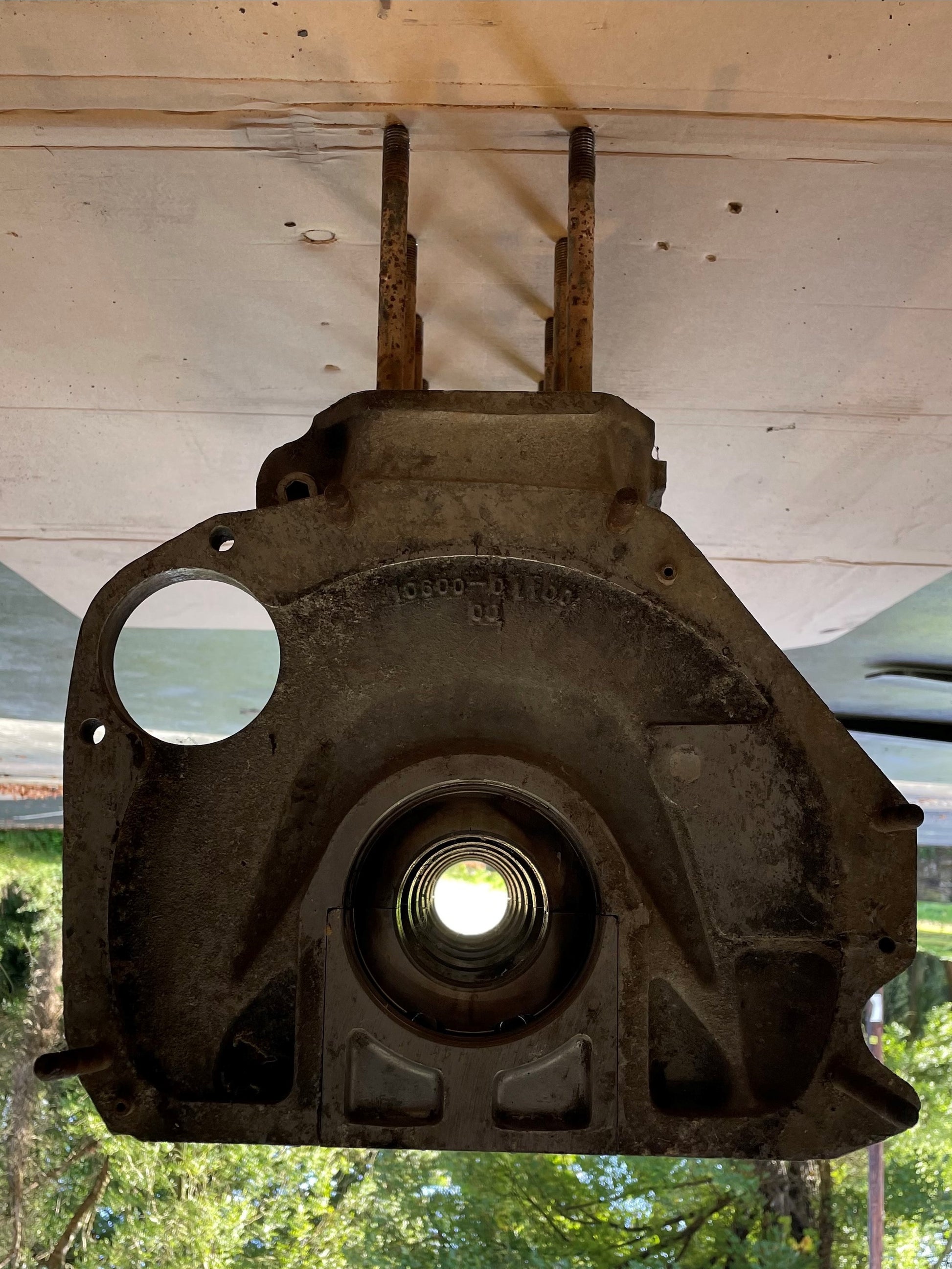 80885 USED 2600 BLOCK AR00601